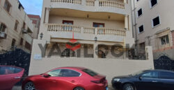 فيلا تجارية 170 م² للإيجار في المقطم الهضبة العليا – مدينة التجاريين مباشر على شارع رئيسي وأمام نادي ليدز