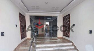 شقة 136 م² بجنينه 70 م² للإيجار في كمبوند المعادي فيو الشروق مدخل ٢بوابة الشروق طريق السويس