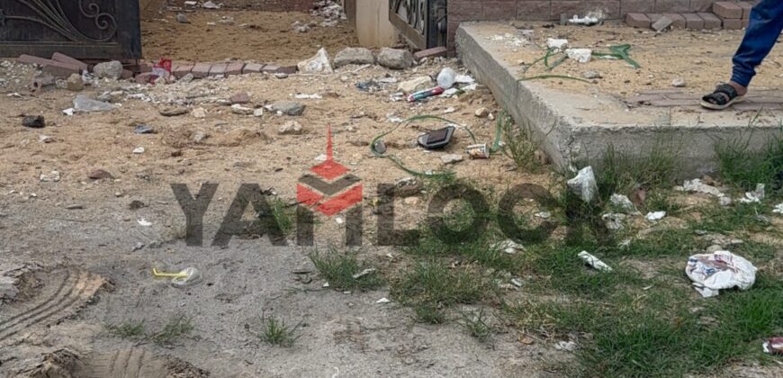 شقة 220 م² للبيع بحديقة خاصة امام فلل الياسمين شارع عمومي