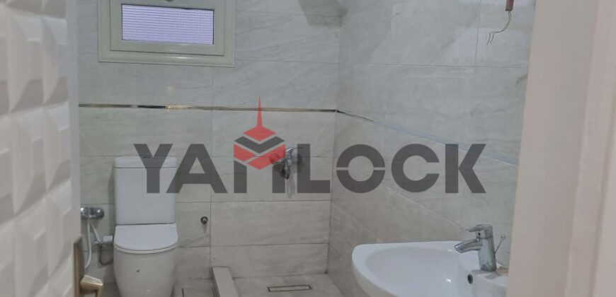 شقة في فيلا 300 م² للإيجار بغرب سوميد