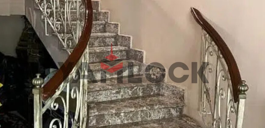 دوبلكس 263 م² للبيع بحديقة ومدخل خاص بموقع متميز علي محور جمال عبد الناصر امام مول ارابيلا بلازا بالتجمع الخامس