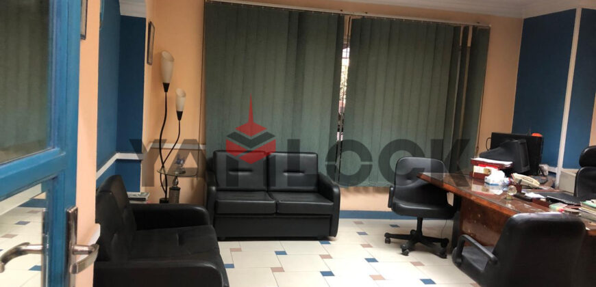 شقة إداري او سكني 140 م² للبيع بميدان لبنان