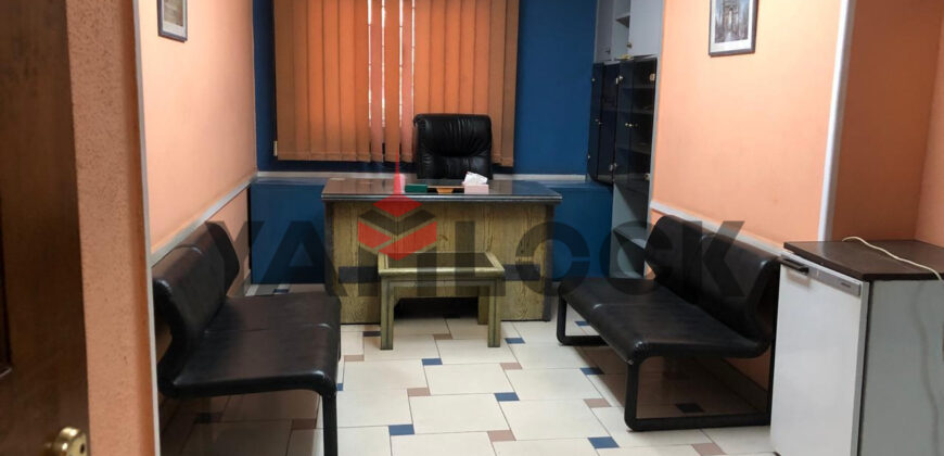 شقة إداري او سكني 140 م² للبيع بميدان لبنان