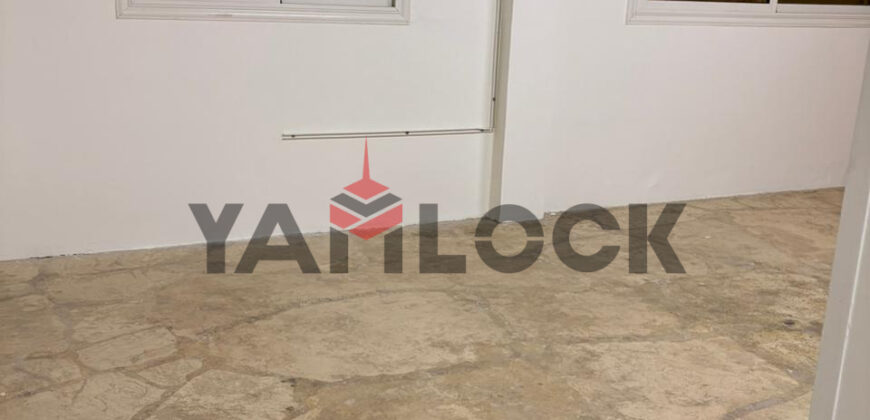 مكتب 230 م² للايجار ترخيص اداري وتجاري في عبدلله بن طاهر من مكرم عبيد