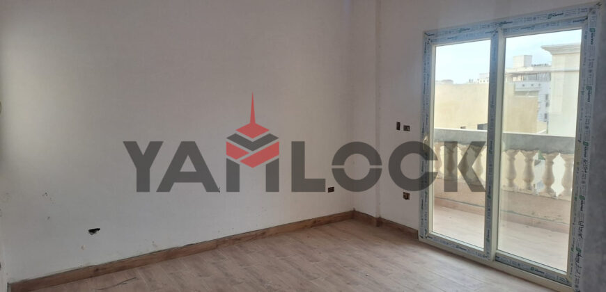 شقة 188 م² للبيع في الشروق 1 الحى الثامن فيلات