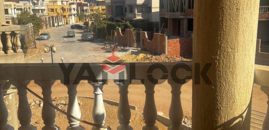 فيلا250 م² للبيع في شارع احمد زويل – حدائق اكتوبر