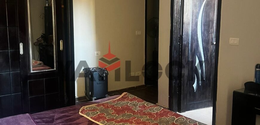 فيلا250 م² للبيع في شارع احمد زويل – حدائق اكتوبر