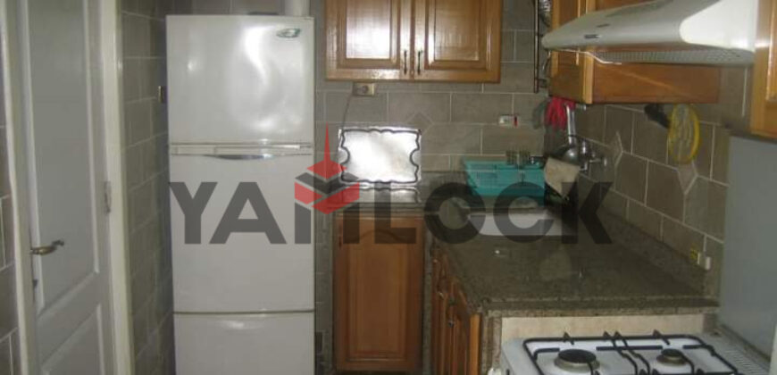 شقة 135 م² للبيع امام كوبري استانلي على البحر مباشرة – الاسكندرية