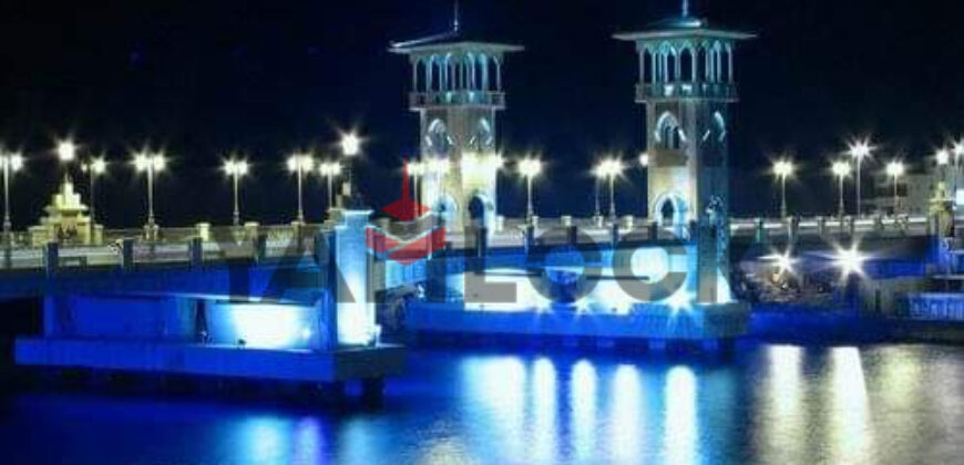 شقة 135 م² للبيع امام كوبري استانلي على البحر مباشرة – الاسكندرية