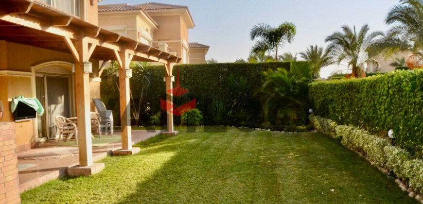 فيلا مستقلة 330 م² للبيع بستون بارك