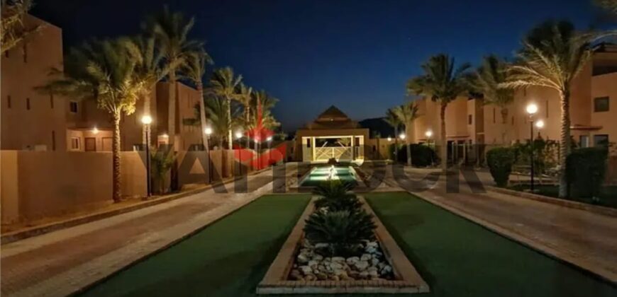 شاليه 90 م² للبيع بقريه رومانس الزعفرانه العين السخنة – السويس