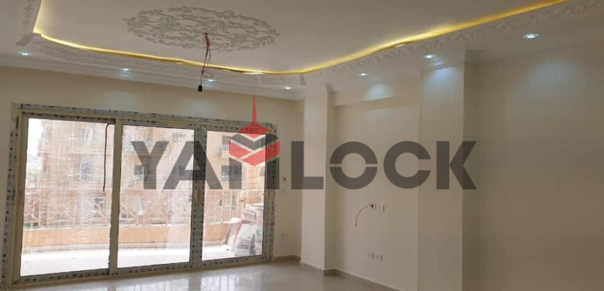 شقة 176 م² للبيع فى كمبوند المروج خلف مول العرب و بجانب نادى صيد اكتوبر