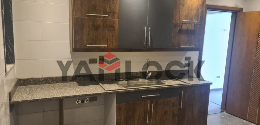 شقة 210 م² للايجار بكمبوند Lake View Residence