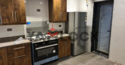 شقة 210 م² للايجار بكمبوند Lake View Residence