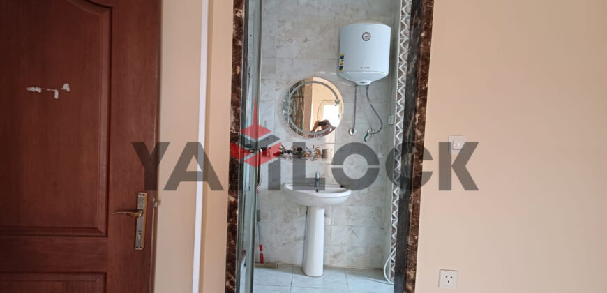 شقة 200 م² للايجار فيلا في الحى الدبلوماسين امام الجامعه الالمانيه