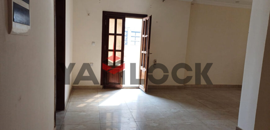 شقة 200 م² للايجار فيلا في الحى الدبلوماسين امام الجامعه الالمانيه