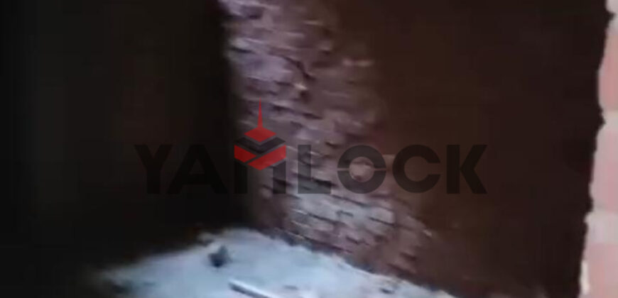 شقة 155 م² للبيع بدون تشطيب – إطلالة شارع جانبي في عين شمس – القاهرة