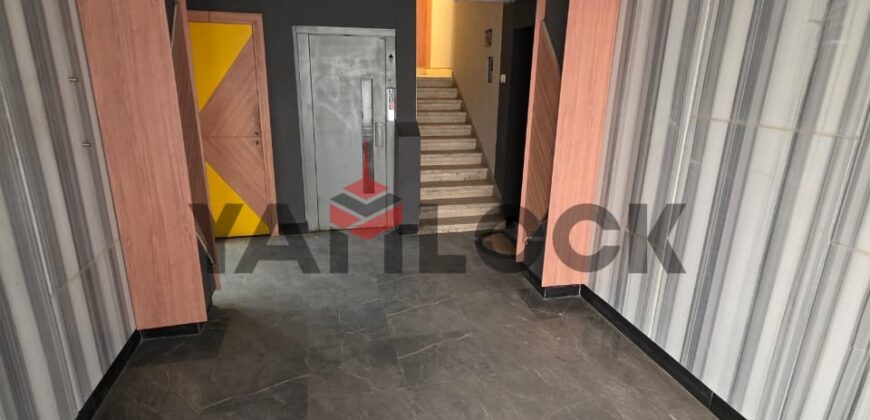 شقة 180 م² للايجار اخر عباس العقاد خطوات من مكرم عبيد وخطوات من زاكر حسين بجوار مستشفي كيور