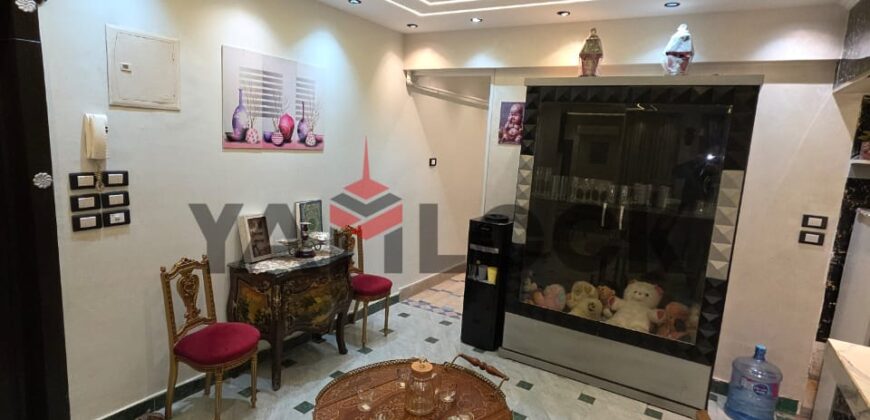 شقة 180 م² للايجار اخر عباس العقاد خطوات من مكرم عبيد وخطوات من زاكر حسين بجوار مستشفي كيور