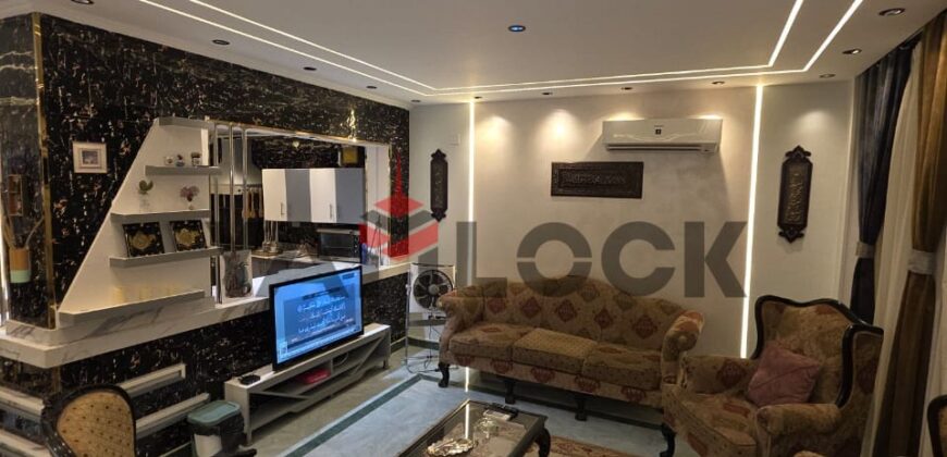 شقة 180 م² للايجار اخر عباس العقاد خطوات من مكرم عبيد وخطوات من زاكر حسين بجوار مستشفي كيور