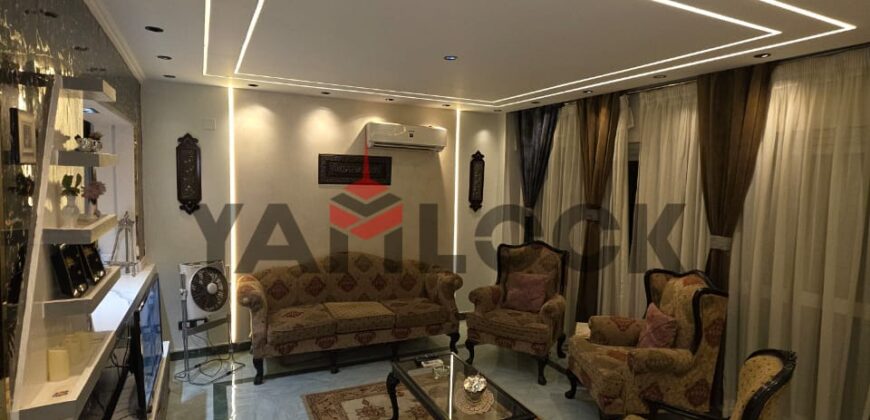 شقة 180 م² للايجار اخر عباس العقاد خطوات من مكرم عبيد وخطوات من زاكر حسين بجوار مستشفي كيور