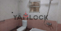 شقة 122 م² للبيع في الحي 11 تعاونيات مجاوره ٧ امام المدرسه الحي ال ١١ للتعليم الاساسي خلف مسجد عبدالله ابن داوود خطوه من محور جمال عبد الناصر