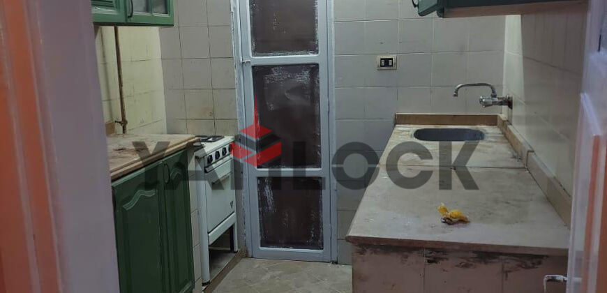 شقة 122 م² للبيع في الحي 11 تعاونيات مجاوره ٧ امام المدرسه الحي ال ١١ للتعليم الاساسي خلف مسجد عبدالله ابن داوود خطوه من محور جمال عبد الناصر