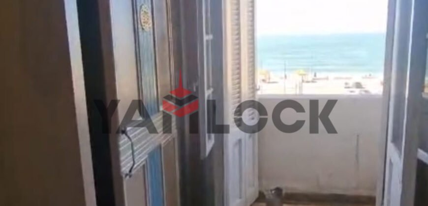 شقة 65 م² للايجار عند بنزينه الابراهيميه على البحر – الاسكندرية