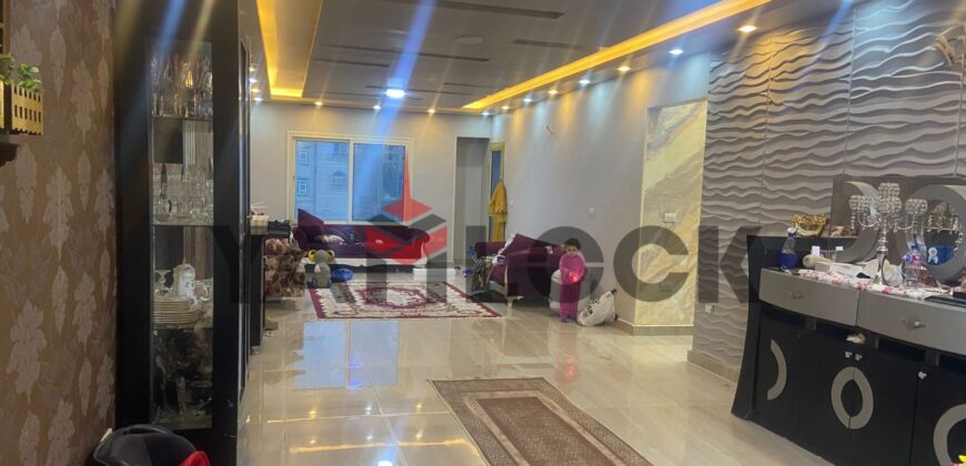 شقة 203 م² للبيع بكمبوند جاردينيا بجوار نادي سيتي كلوب وعلى خط 10