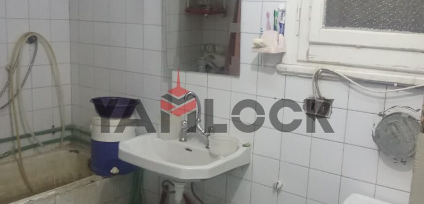 شقة 115 م² للبيع في شارع الدكتور متفرع من شارع مدارس مينا فيصل