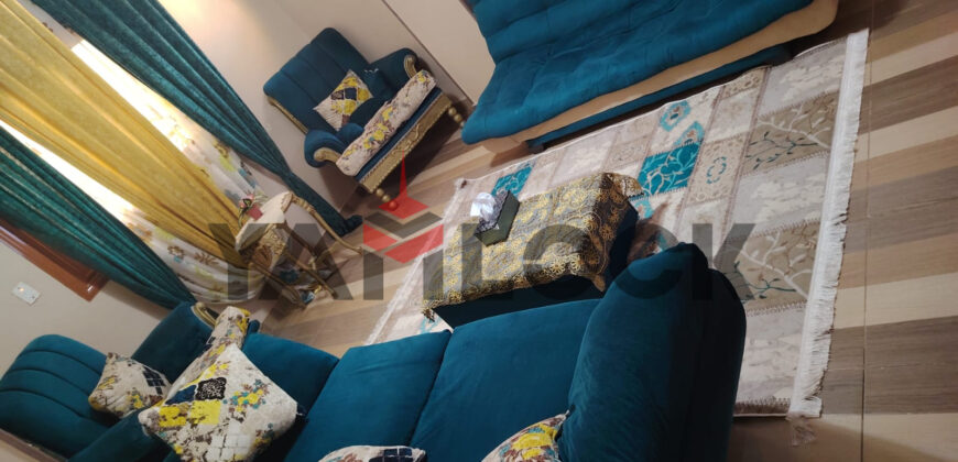 شقة 165 م² للبيع في ميدان الساعة شارع المنشية – فيصل