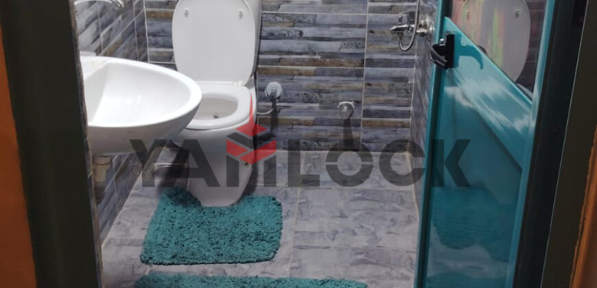 شقة 165 م² للبيع في ميدان الساعة شارع المنشية – فيصل