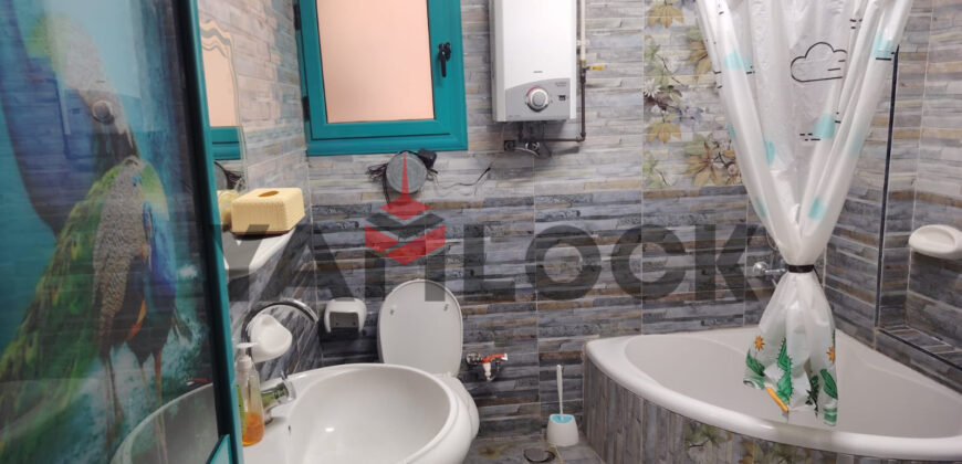 شقة 165 م² للبيع في ميدان الساعة شارع المنشية – فيصل