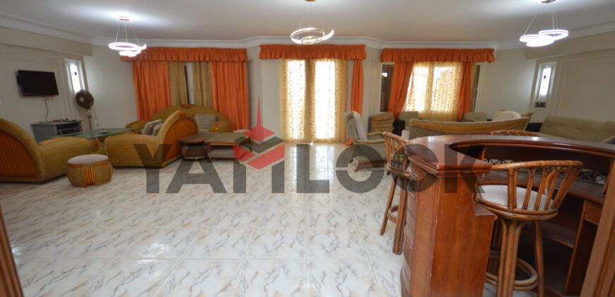 فيلا 650 م² للبيع في  قريه هايدي الكيلو ٥٧ – الساحل الشمالي