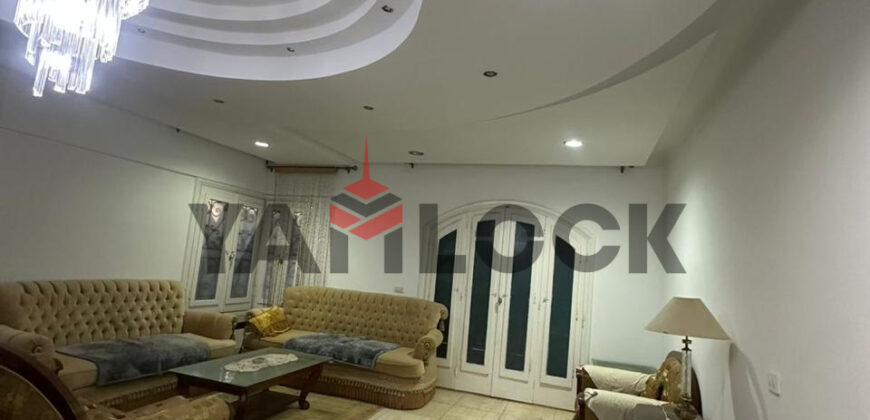 فيلا380 م² للبيع في قرية نيس1الساحل الشمالي