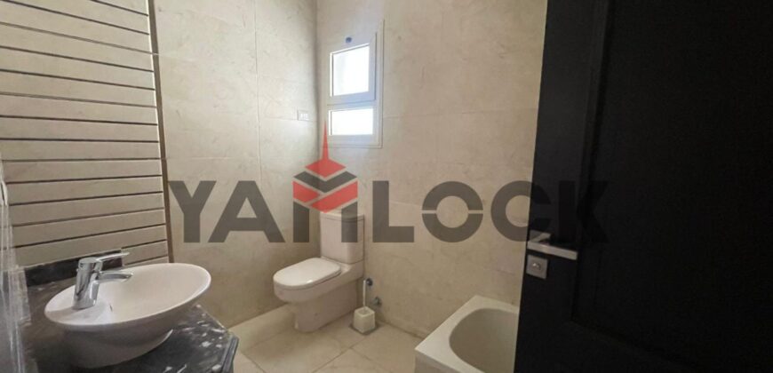 شقة بحديقة خاصة 210 م² للإيجار بكمبوند اكاسيا