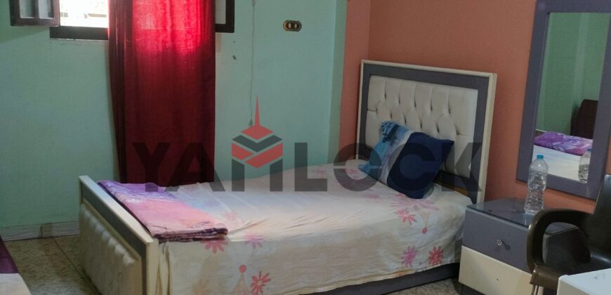 شقة 120 م² مفروشة للايجار في حي السلام امام مسجد الهداية واكازيون ماركت ، مركز كفر صقر – محافظة الشرقية