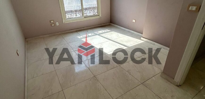 Apartment 120 m² for Sale Super Lux – Side street view in Nasr City – Cairo