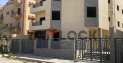 مبنى سكنى كامل 324 م² للبيع في شارع الصفوة – الشروق