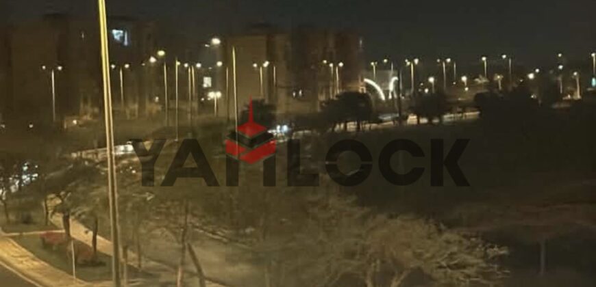 شقة 124 م² للبيع تشطيب سوبر لوكس – إطلالة مجرى السيل و الڤيلات في القاهرة الجديدة مدينتي