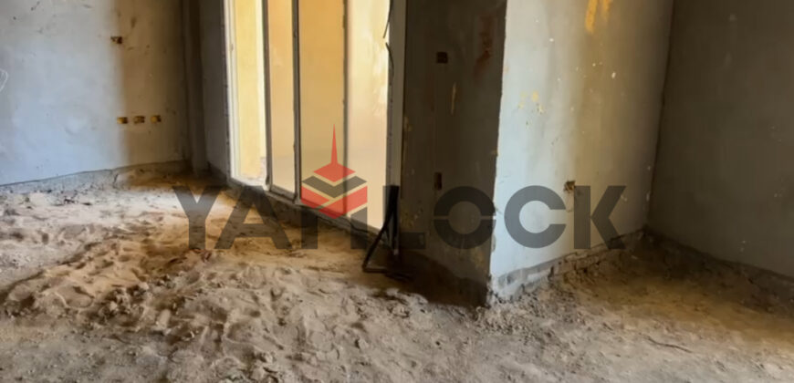 شقة 168 م² للبيع نصف تشطيب – في هيليوبوليس الجديدة – القاهرة
