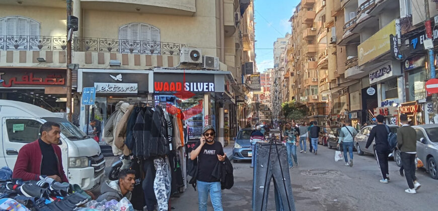 محل تجاري 27 م² للبيع في برج بيت العز بجوار صيدليه الام الحنون – الاسكندرية
