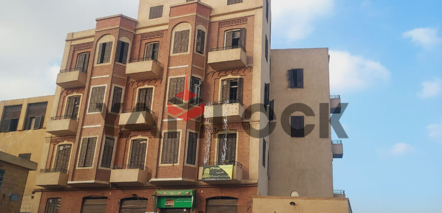 مبني سكني 280 م² للبيع امام بوابه باب النصر بالجماليه العقار تحت الترميم
