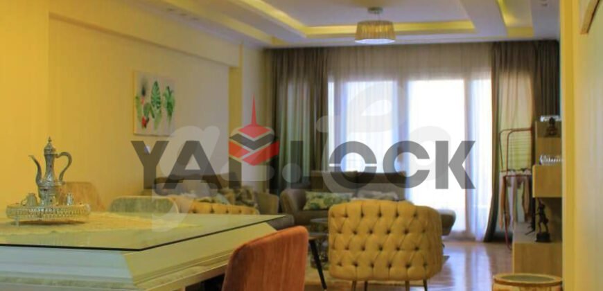 شقة 204 م² للبيع بشارع شامبليون أمام طب اسنان الإسكندرية
