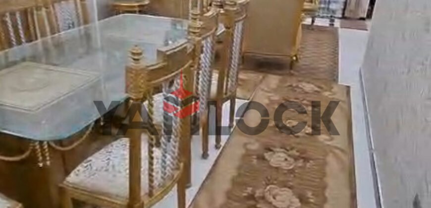 شقة 200 م² للبيع في شارع هليوبوليس كامب شيزار