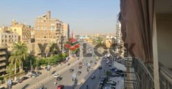 شقة تجاري 225 م² للايجار في شارع الثورة فوق بنك مصر وامام مكتبة سمير وعلى