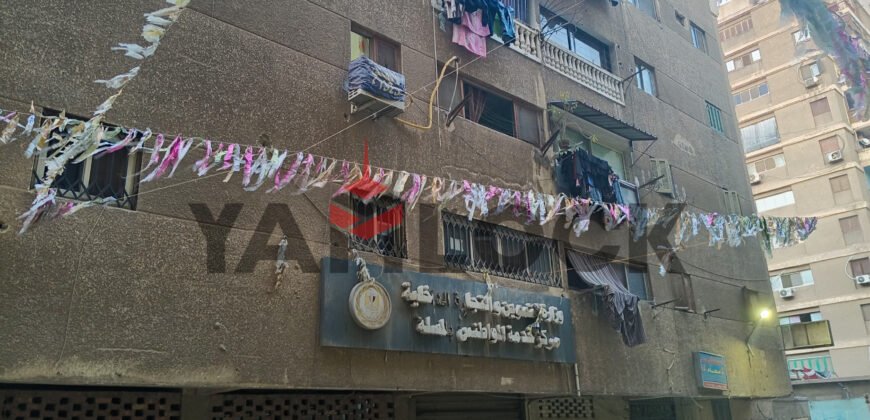 شقة للبيع 80 م² في عين شمس الغربية ش الأربعين مسجد التوحيد ع مكتب تموين المسله