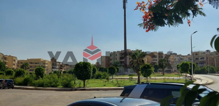 دوبلكس 300 م² للبيع في التجمع الخامس الحي الخامس المنطقة التالتة شارع ١٨