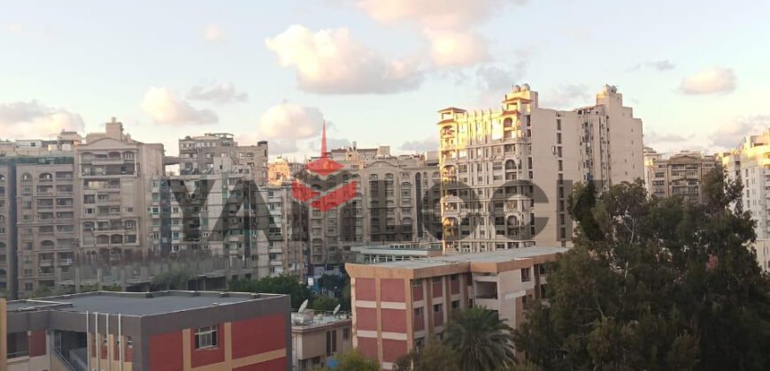 شقة 160 م² للبيع في سموحه شارع اسماعيل سري – الاسكندرية