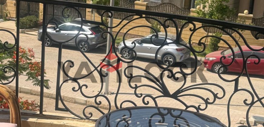 شقة 287 م² للبيع بكمبوند النخيل بالتجمع الأول أمام إكاديمية الشرطة